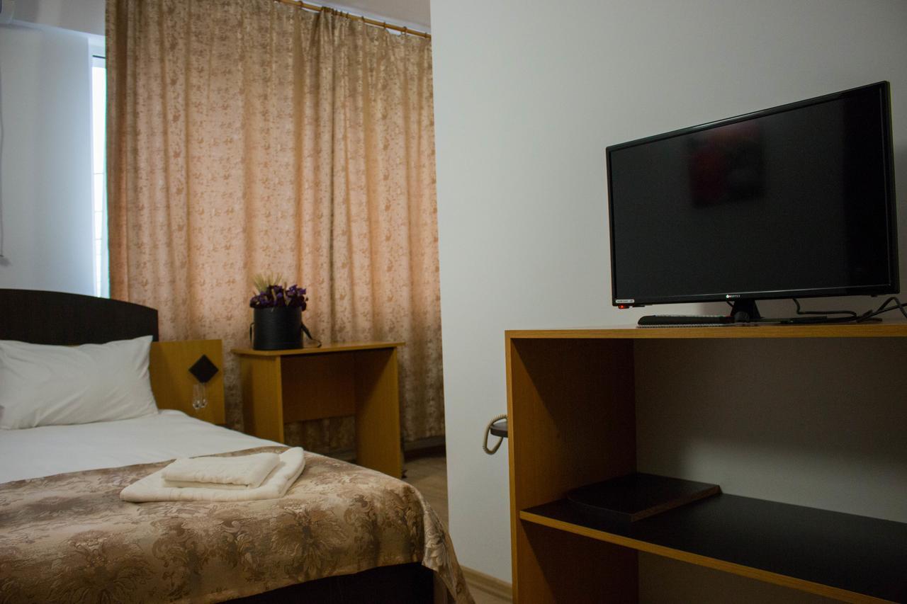 Rent Room N&S Iasi Exterior photo